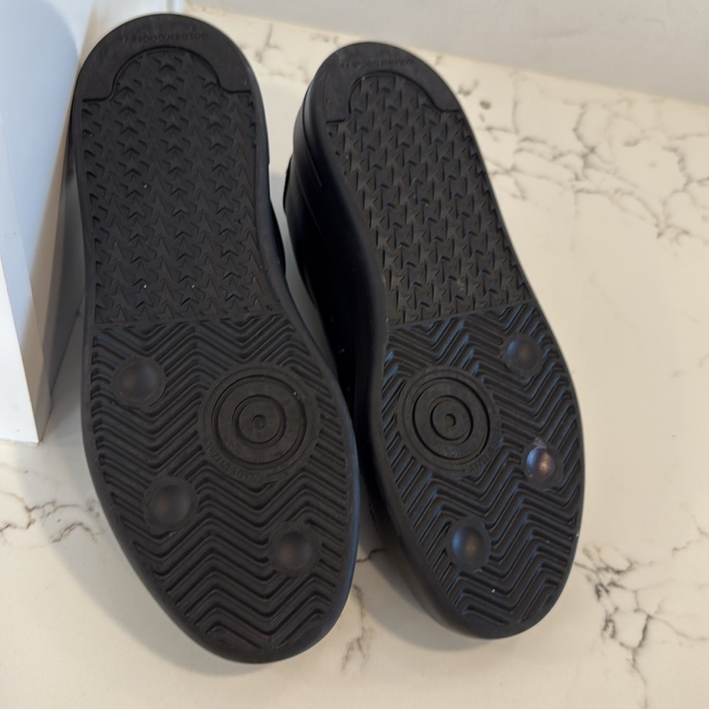 Golden Goose Black Sneakers - Picture 4 of 10